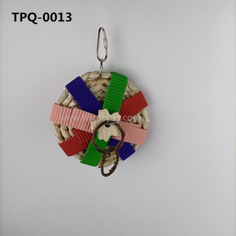 Natural Corn Husk Bird Chews Toy for Bird Cages Hanging TPQ-0013 - Image 1