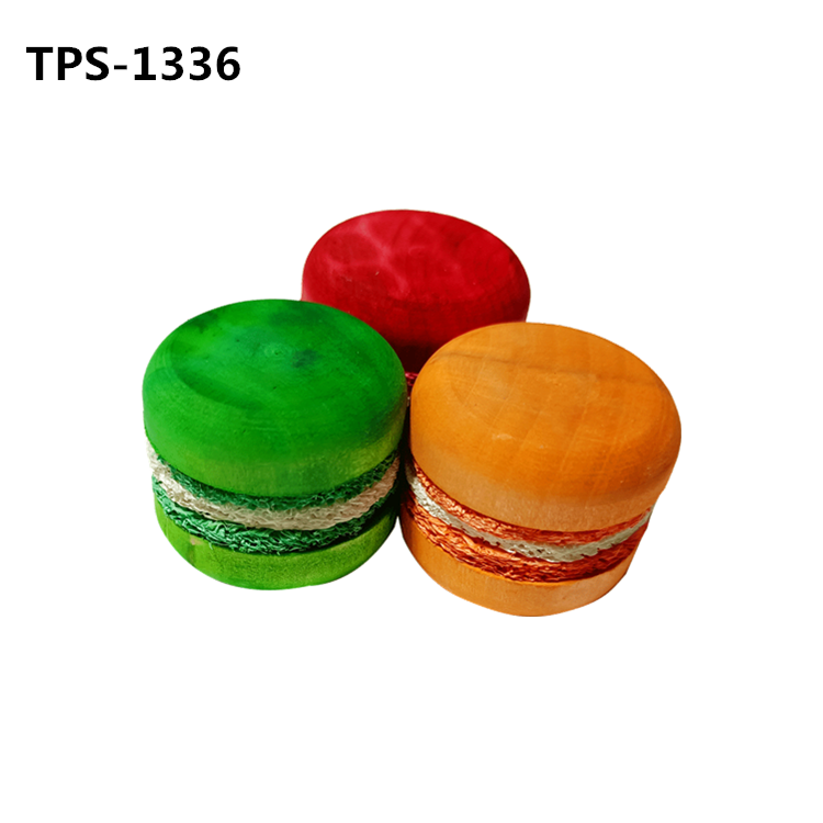 Wood Humburger Nibble Chew Toy for Pet Guinea Pigs, Dwarf Rabbits and Other Small Animals TPS-1335/6 - Image 2